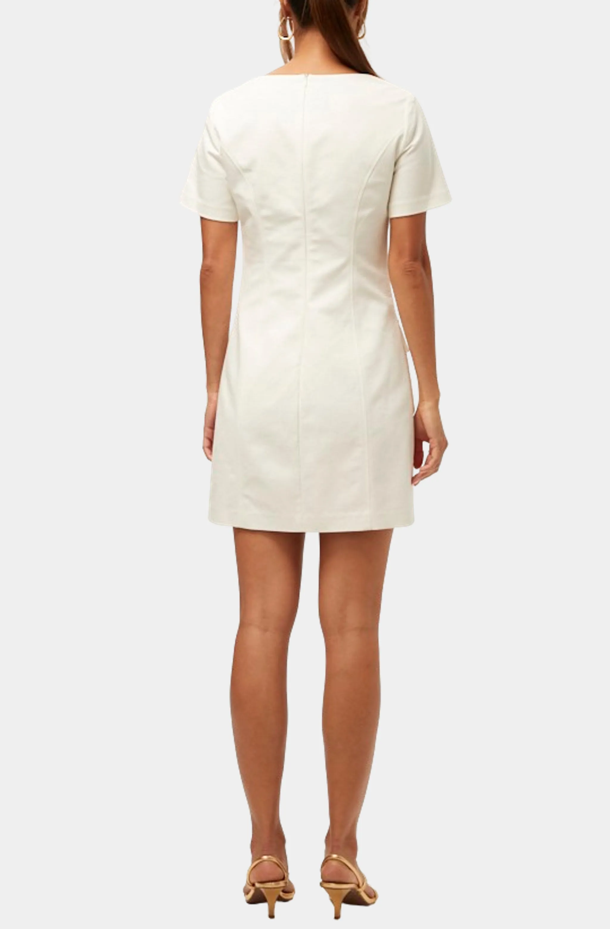 Approach Dress