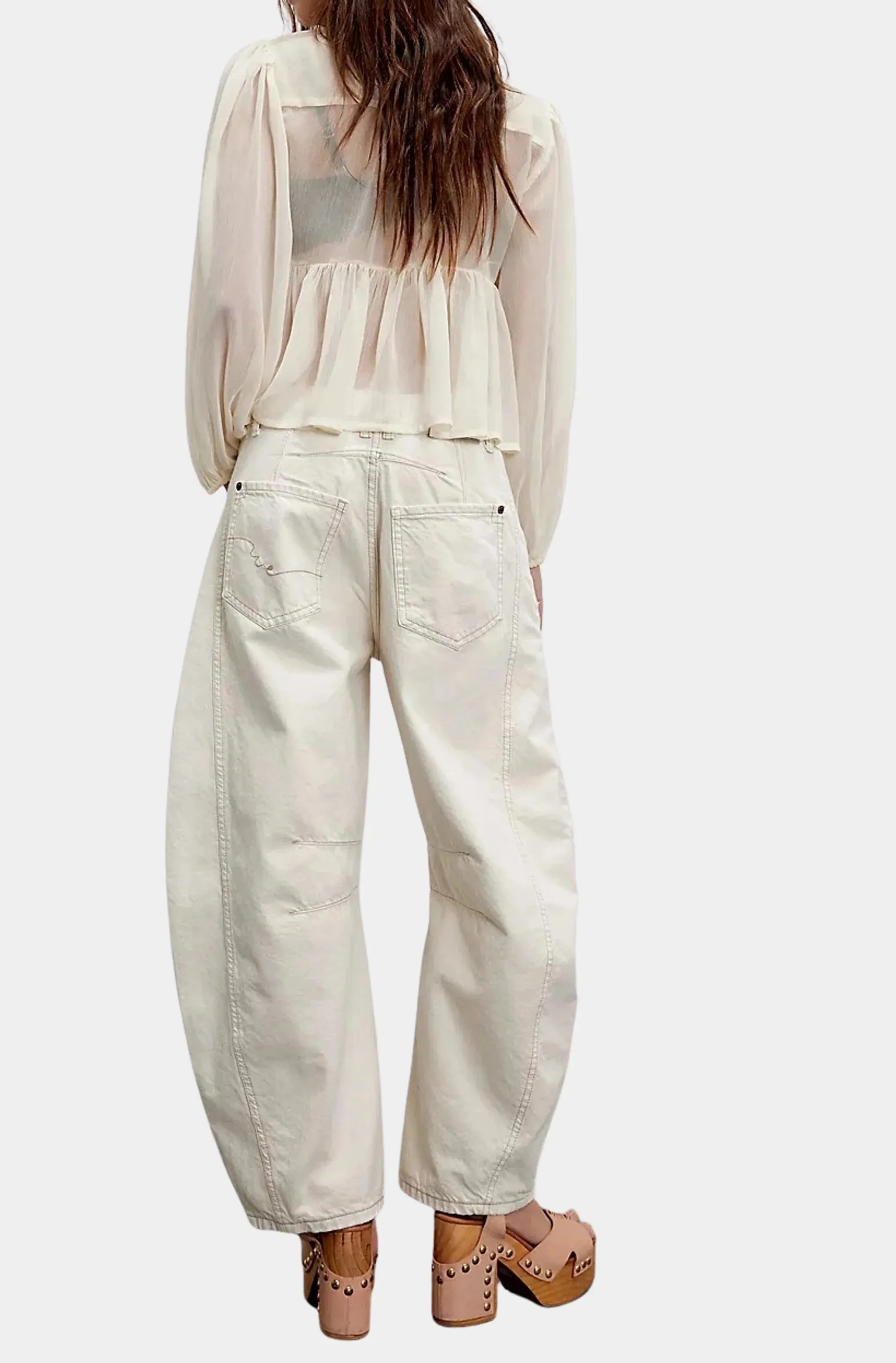 Good Luck Mid-Rise Barrel Jean
