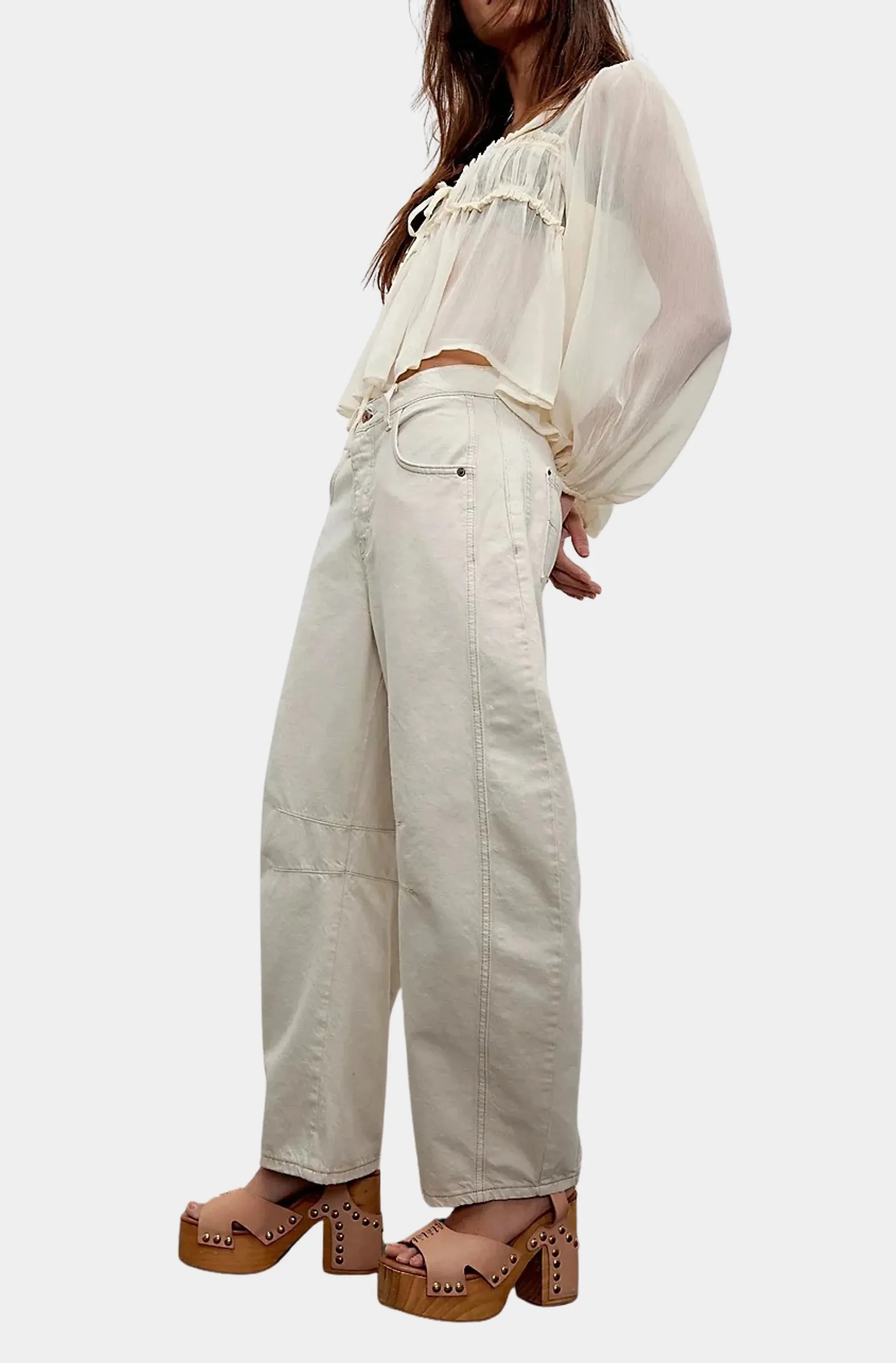 Good Luck Mid-Rise Barrel Jean