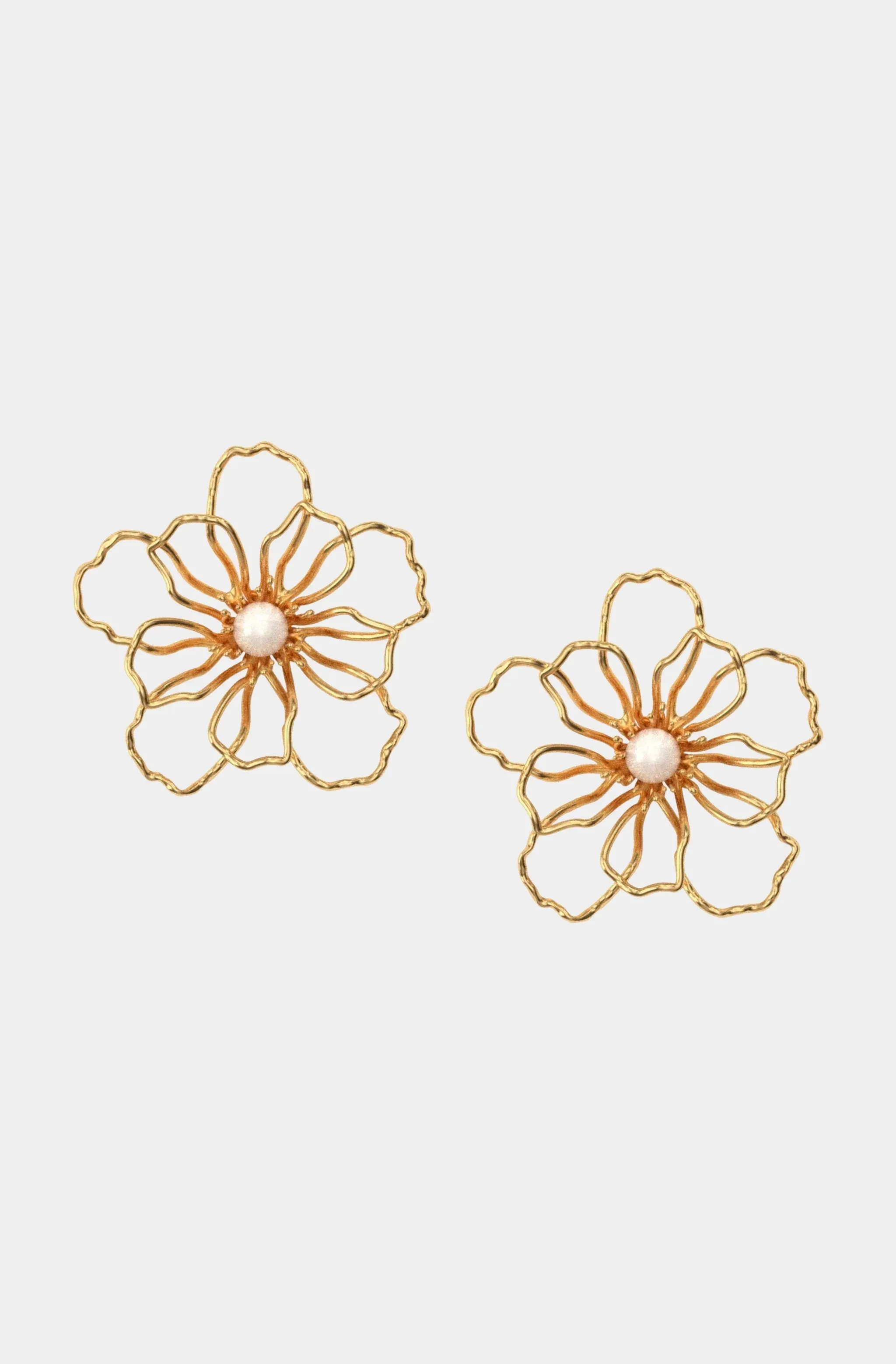 Hallow Floral with Pearl Earring