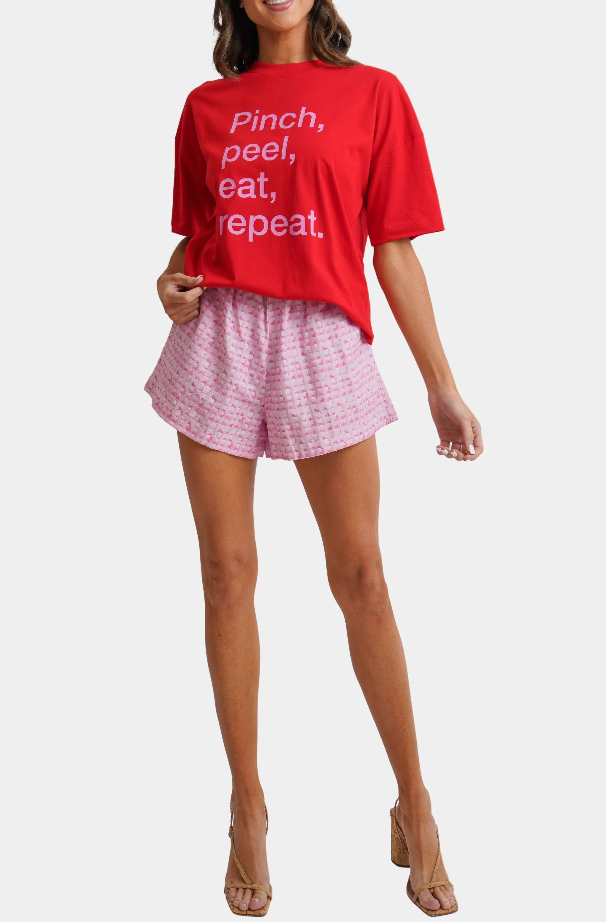 Hemline Exclusive Oversized Graphic Tee