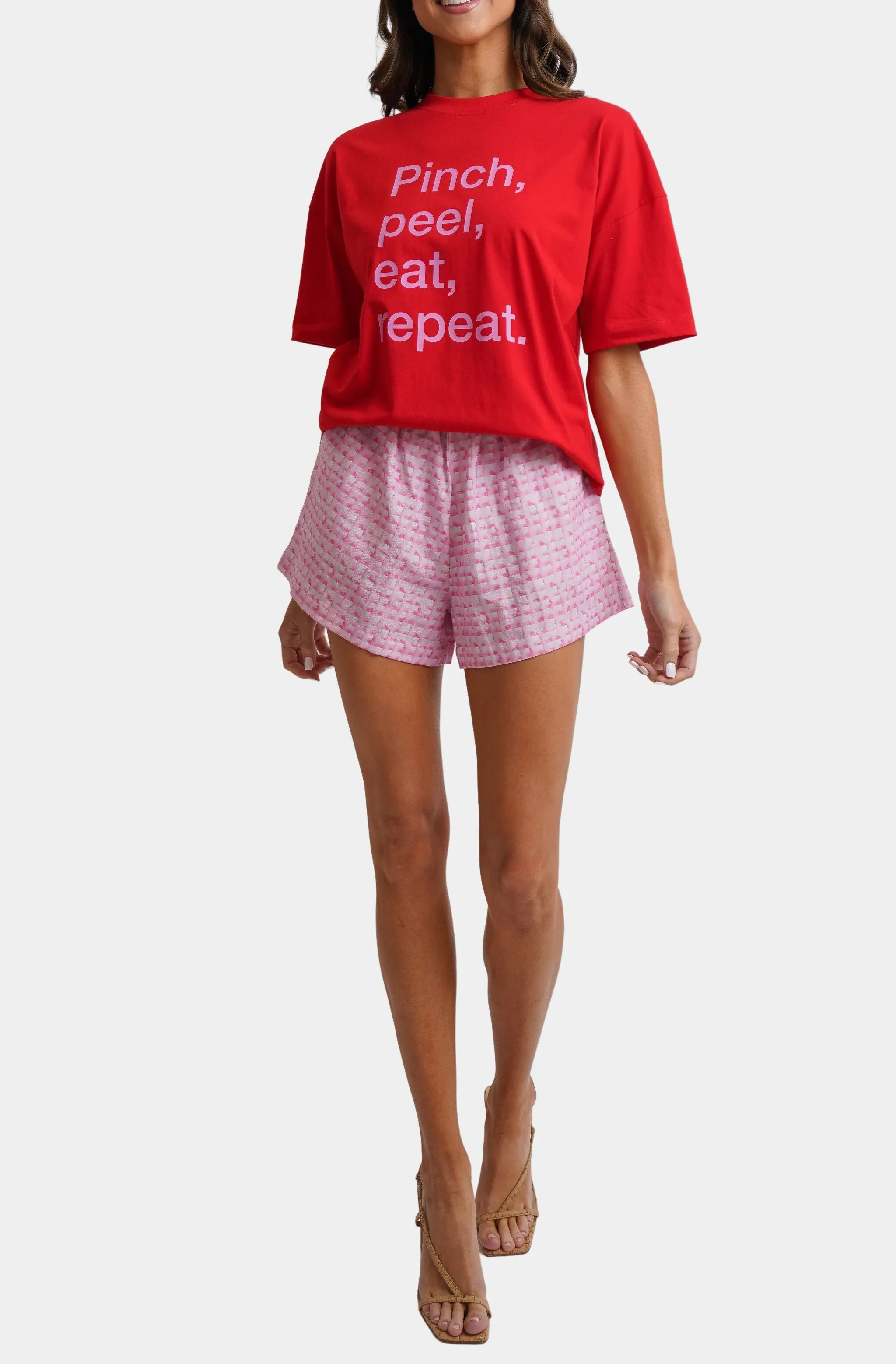 Hemline Exclusive Oversized Graphic Tee