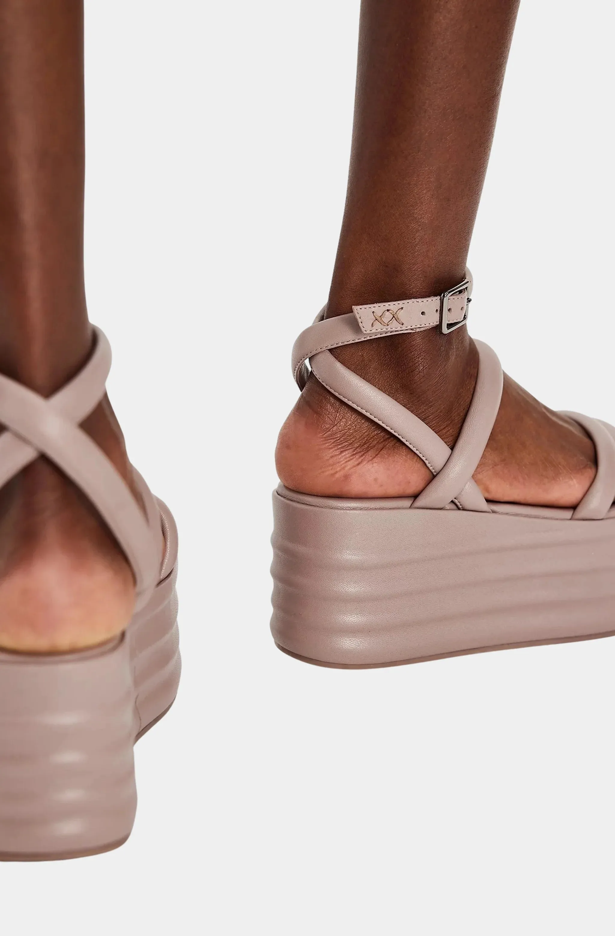 Iris Flatform