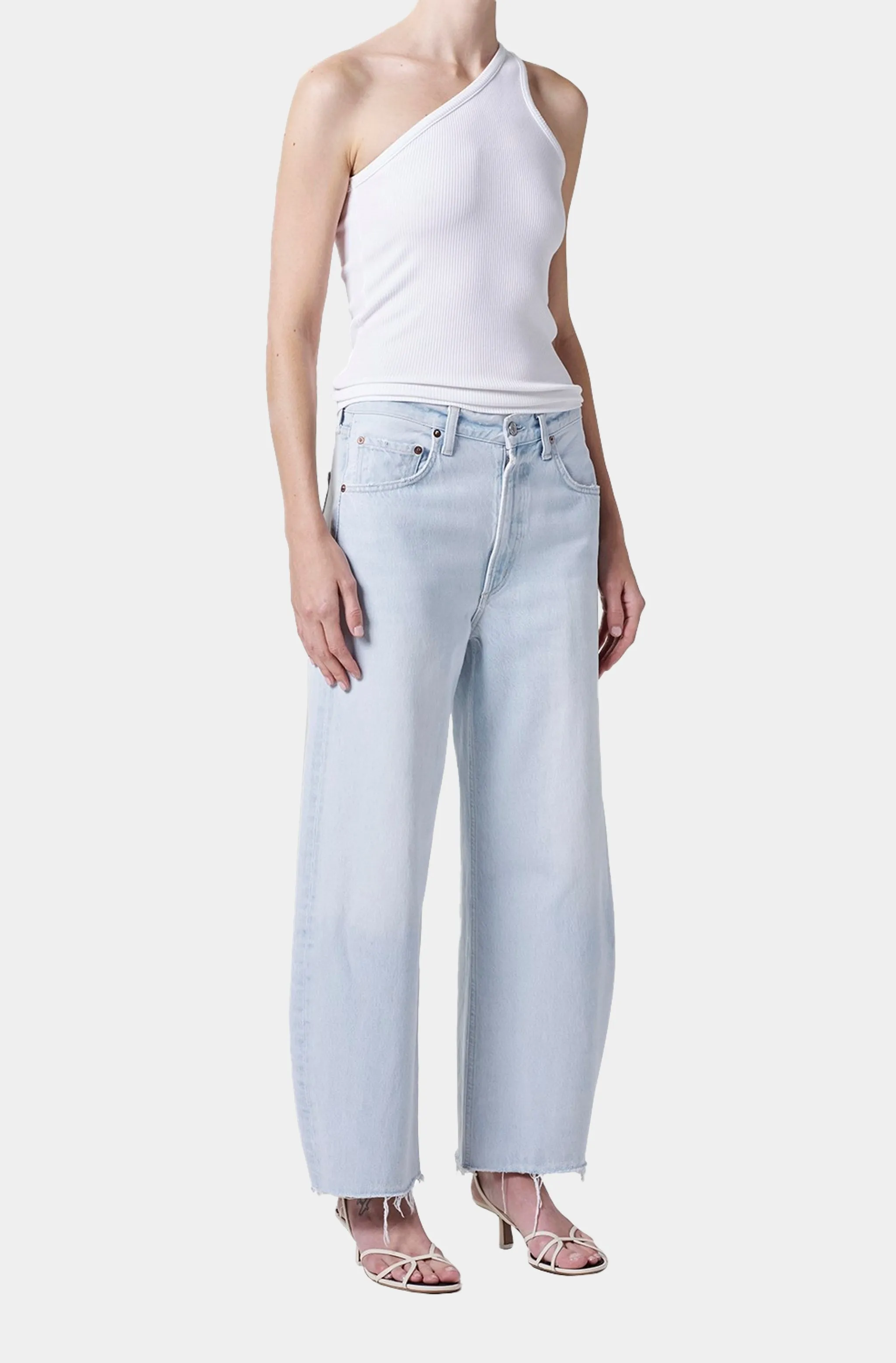 Low Curve Fray Pants