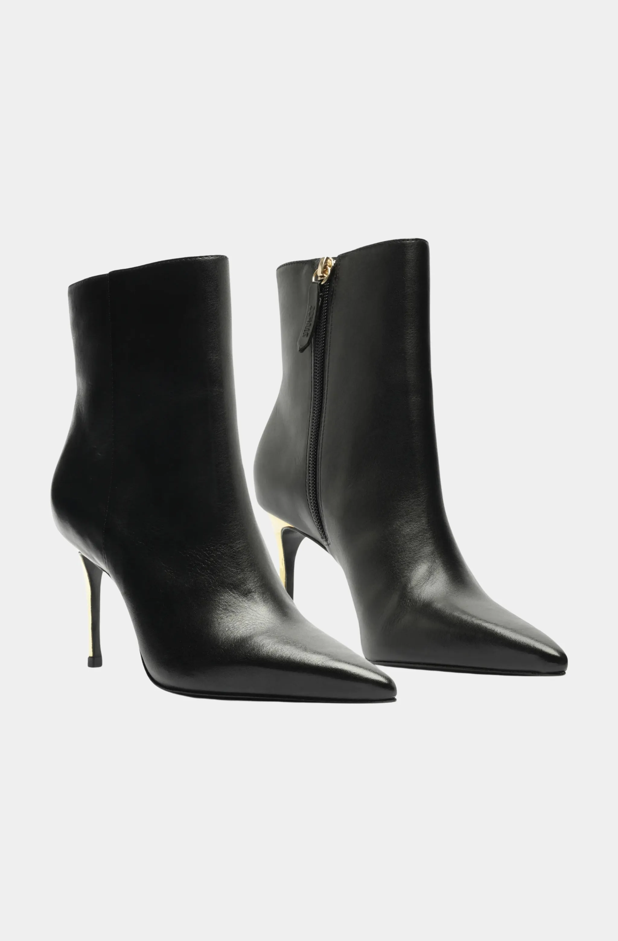 Mikki Weekend Bootie