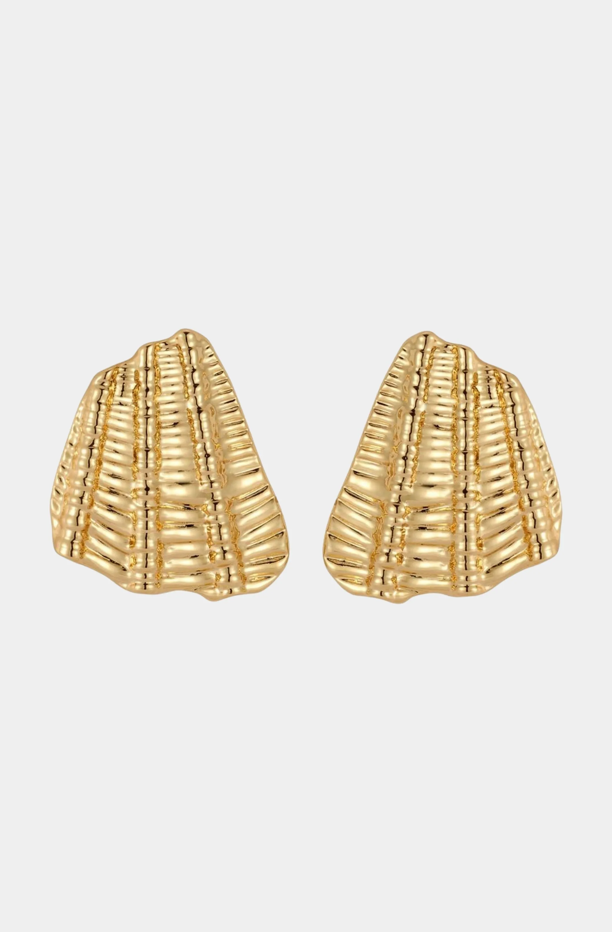 Nellie Studs