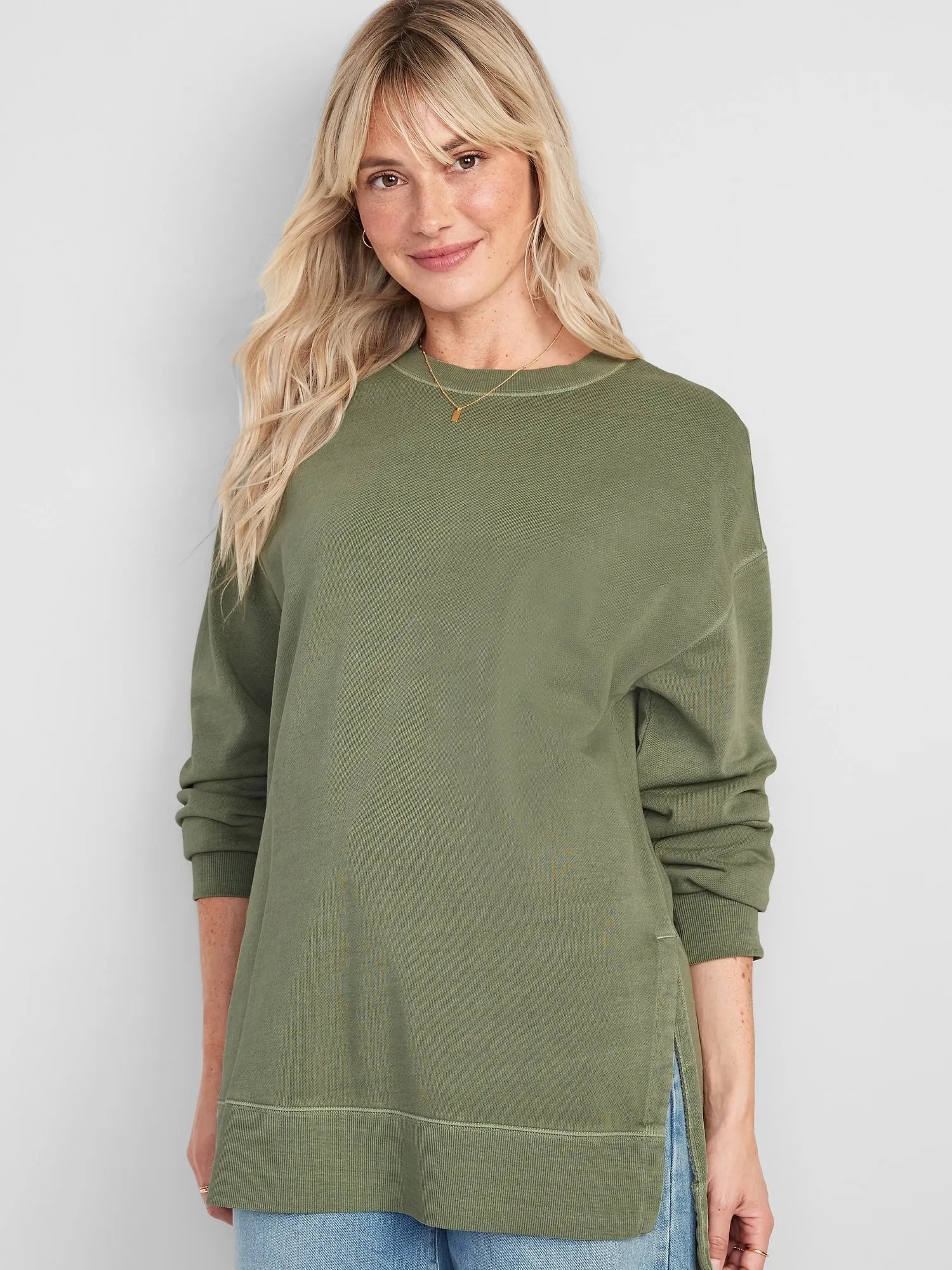 Oversized Boyfriend Garment-Dyed Tunic Sweatshirt for Women Old-Navy