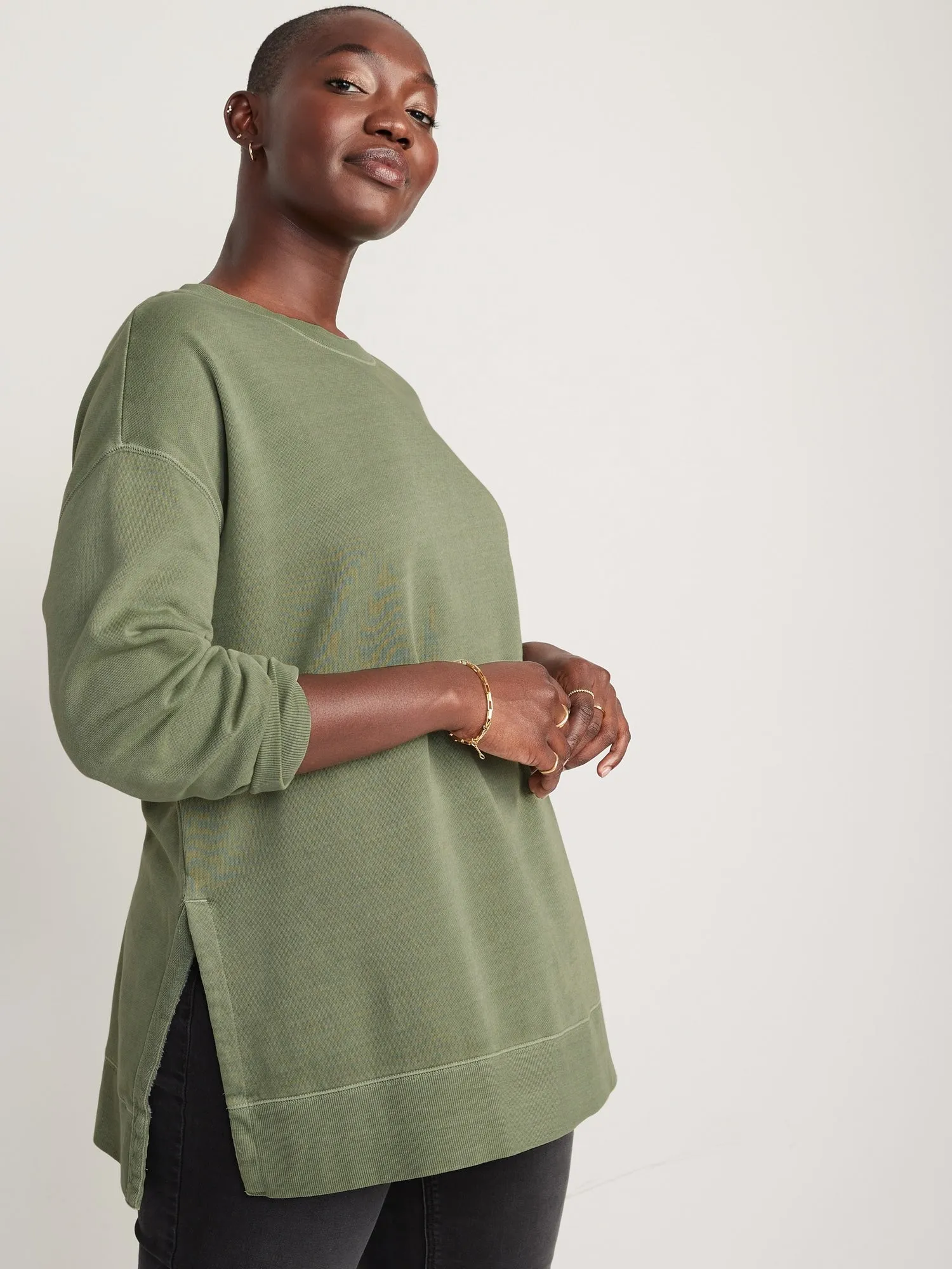Oversized Boyfriend Garment-Dyed Tunic Sweatshirt for Women Old-Navy