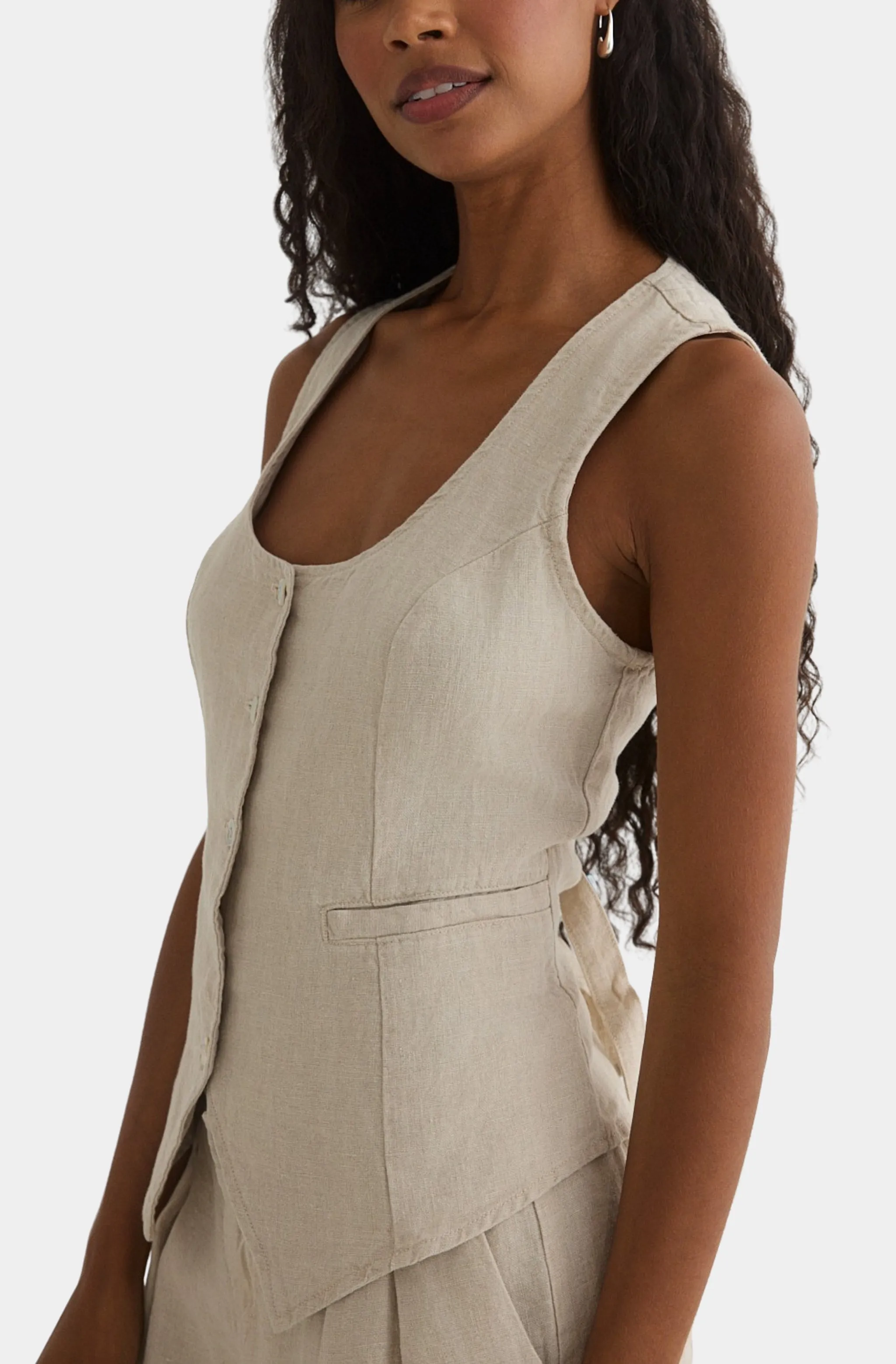 Scoop Neck Vest