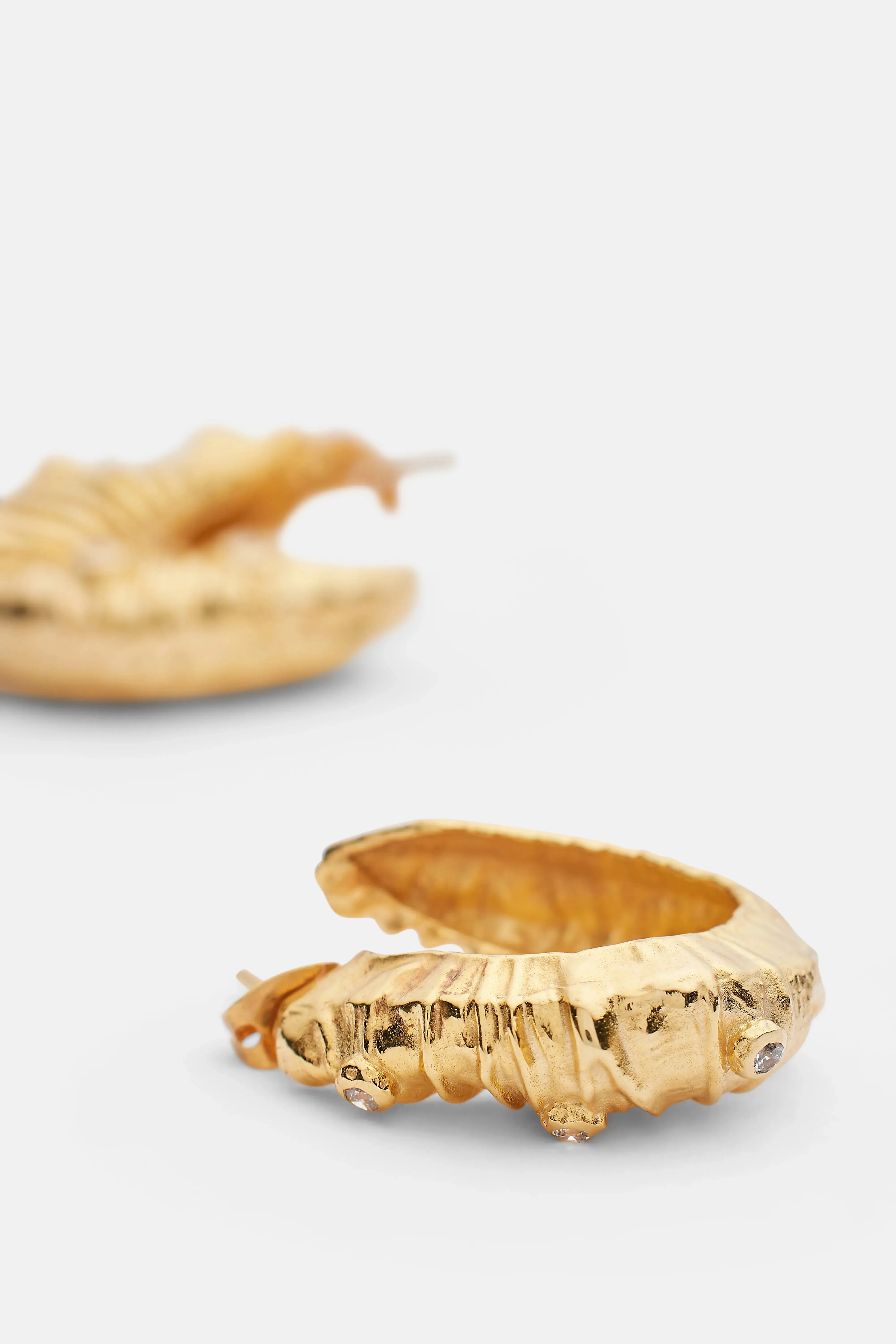 Seashells Earrings with Pave Stones in Gold
