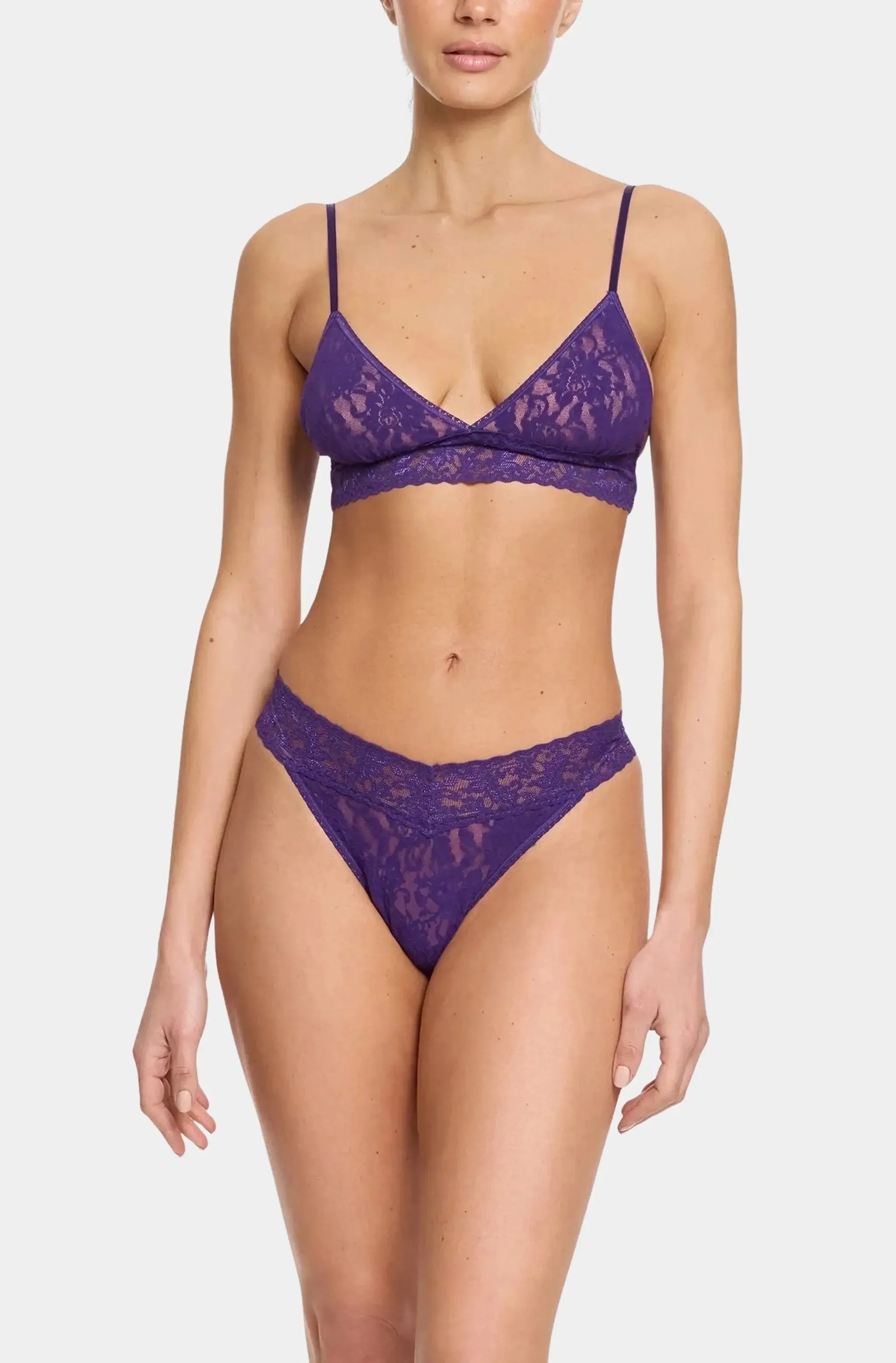 Signature Lace Original Rise Thong