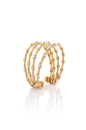 Statement Wave Cuff Bracelet With White Pearls in Gold